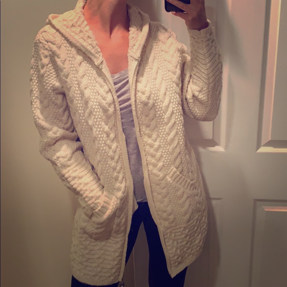 100 merino wool sweater